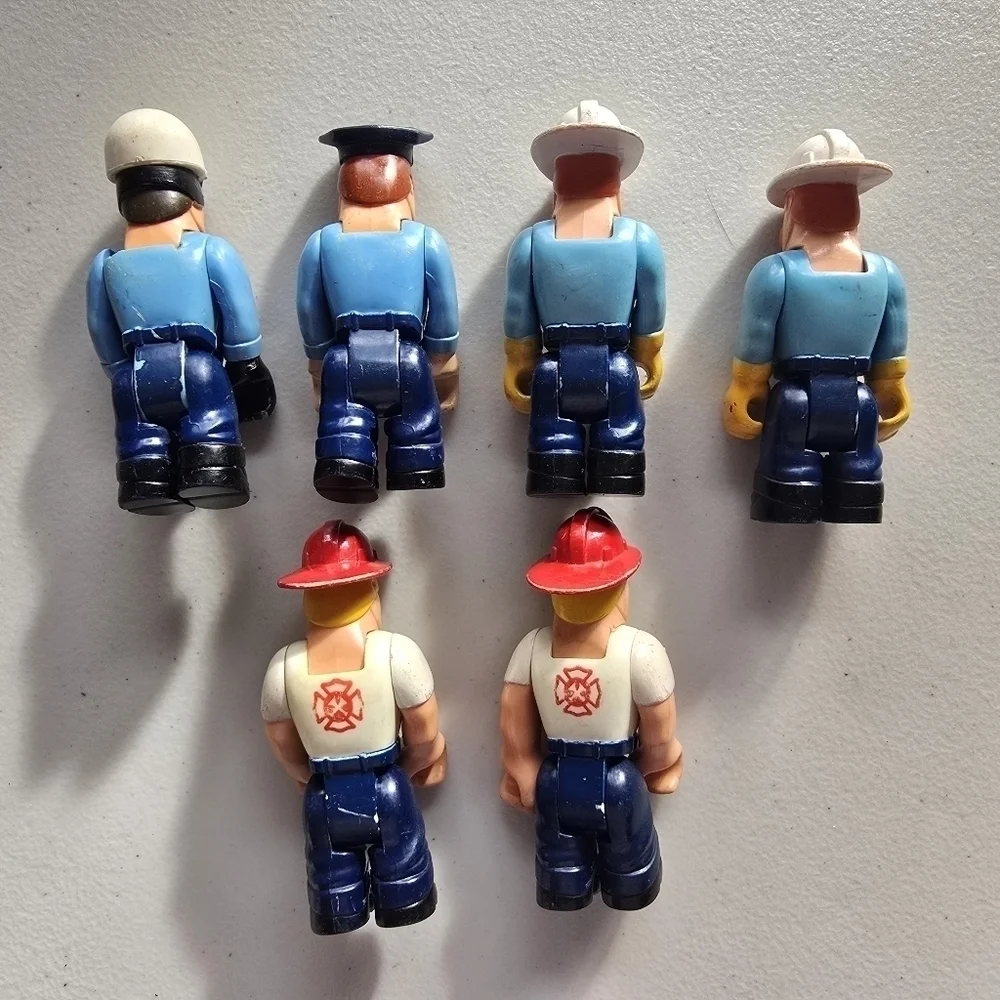 Vintage Fisher Price 2 Police And 4 Fireman Lot.